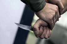 Tehranda seçki məntəqəsində bıçaqlı hücum: Yaralananlar var