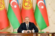 Azərbaycan və Qırğızıstan prezidentləri mətbuata bəyanatlarla çıxış edirlər - CANLI YAYIM